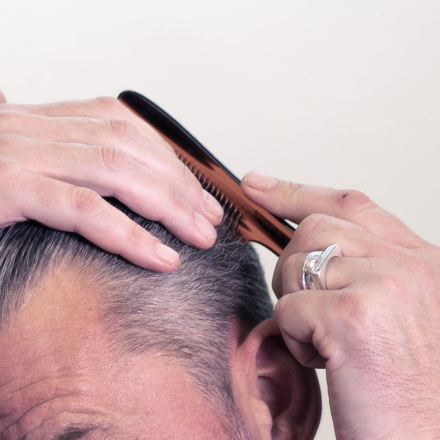 Uppercut Deluxe CT9 Tortoise Comb Grzebień