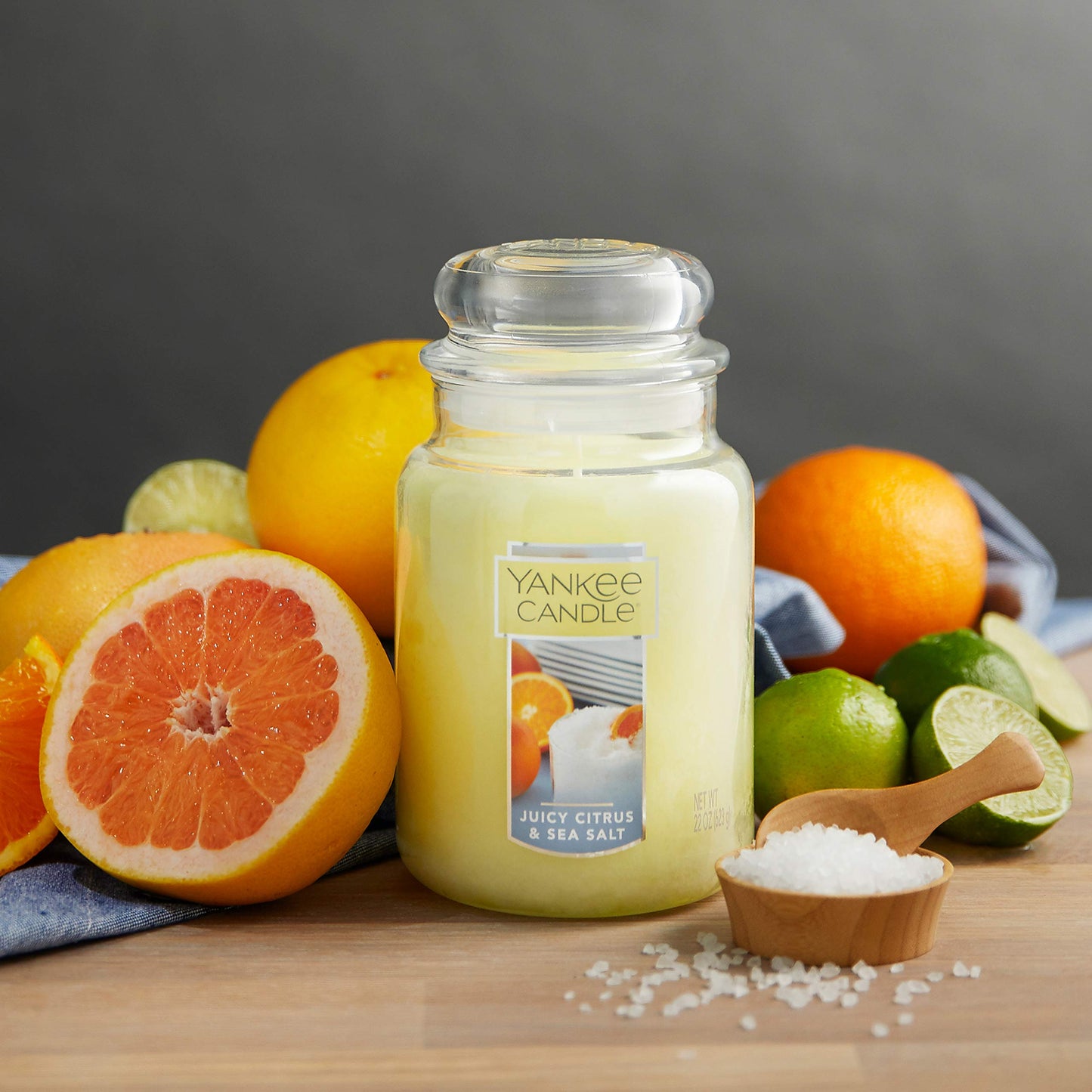 Yankee Candle Large Jar Juicy Citrus&Sea Salt 623g