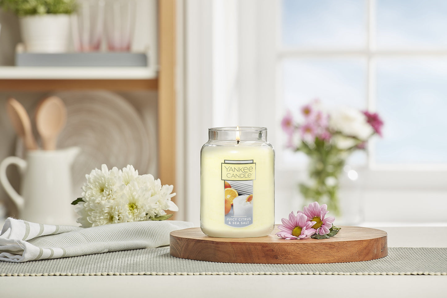 Yankee Candle Large Jar Juicy Citrus&Sea Salt 623g